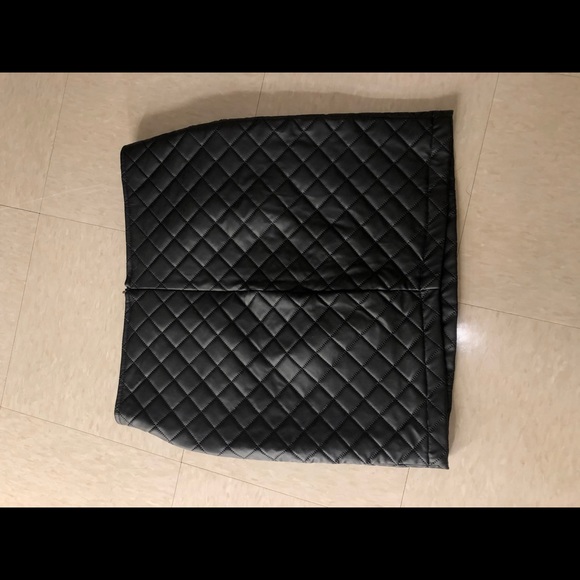 Leather Skirt - Picture 2 of 3